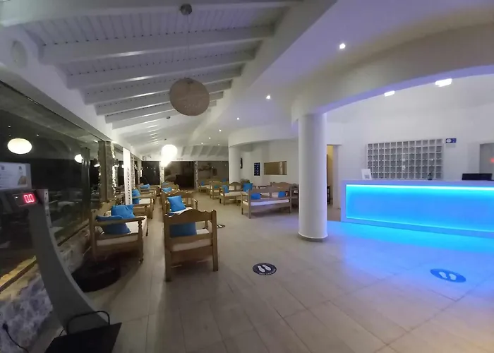 Aegean Blu Kos 4* העיירה קוס