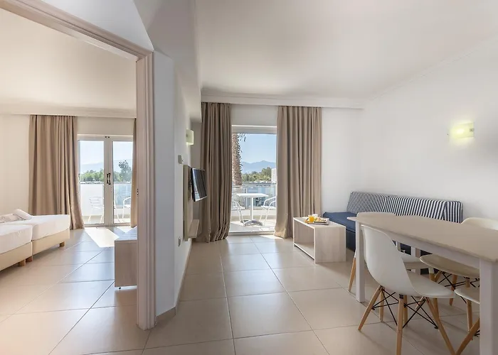 Aegean Blu Hotel&Apartments 4*